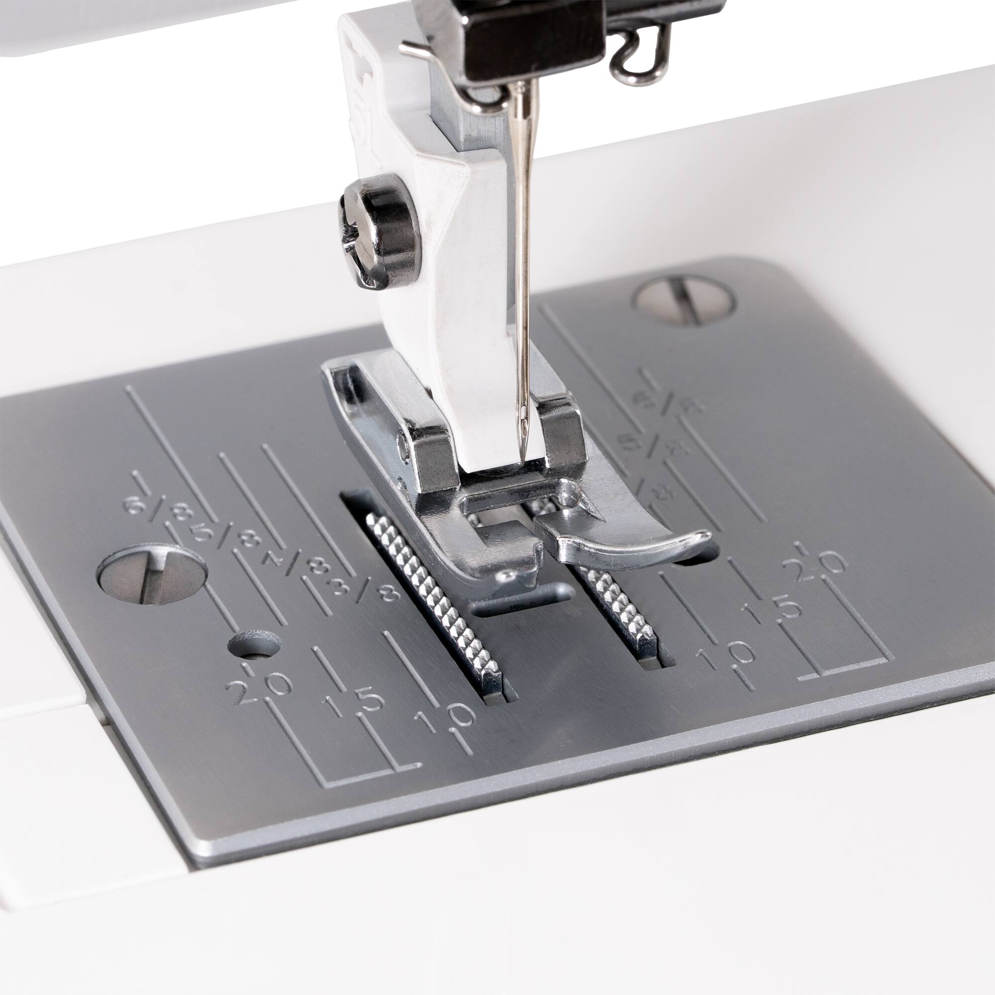 Janome Bridgerton Collection Easy-to-Use 15-Stitch Sewing Machine